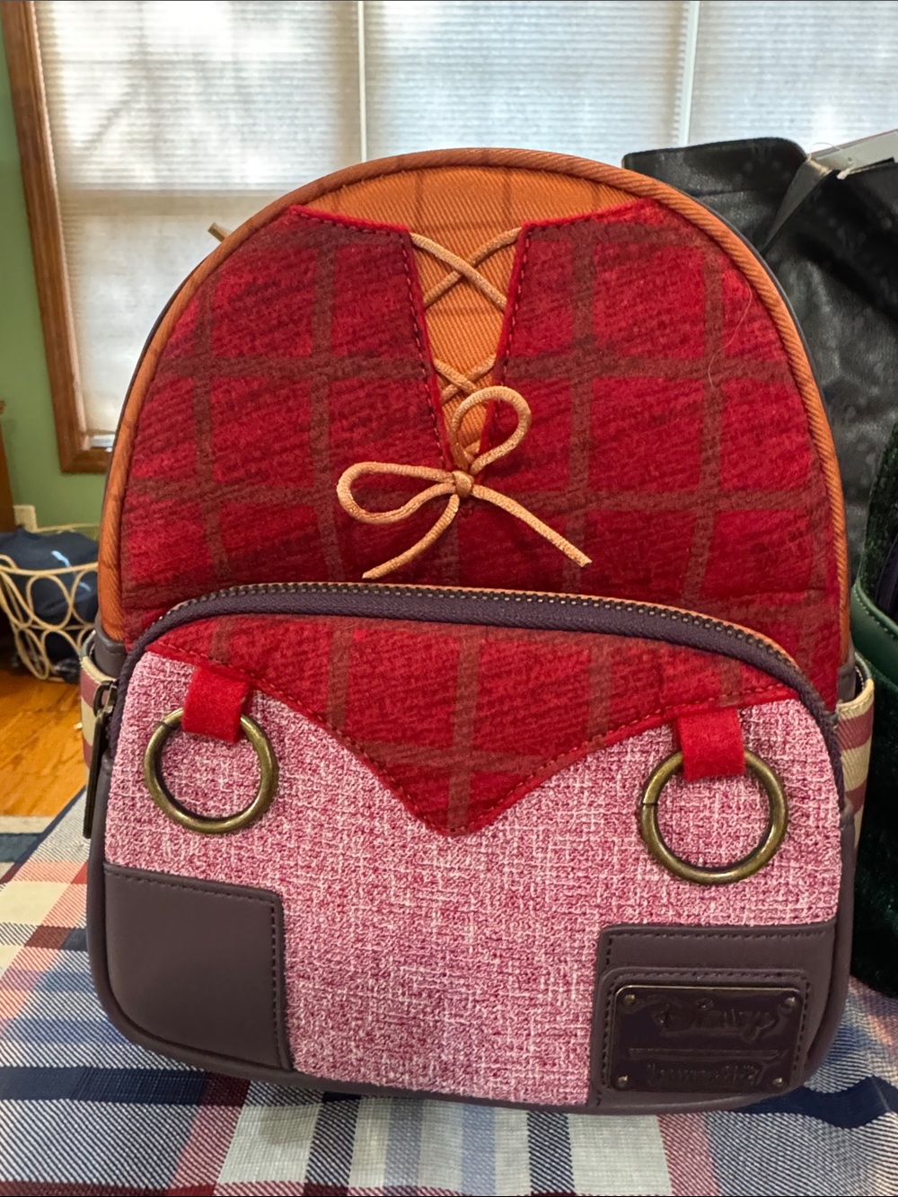 Hocus Pocus Sanderson sister’s Loungefly backpack set. - Picture 2 of 12